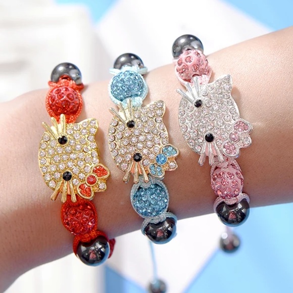 NEW Hello Kitty Crystal Bead Bracelets - Picture 1 of 5